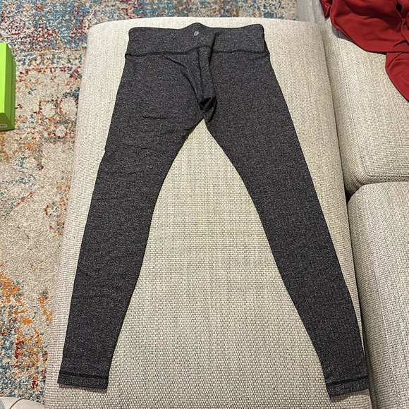 Lululemon leggings - Picture 2 of 5